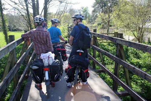 13 Apr 2014 · Cornish Coast: Day 2 Golant to Boswinger
