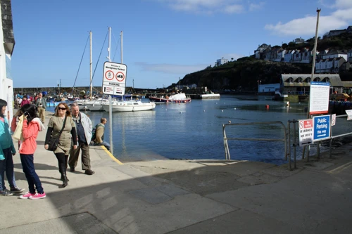 13 Apr 2014 · Cornish Coast: Day 2 Golant to Boswinger