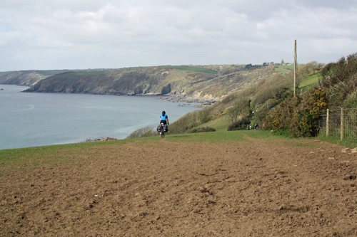 14 Apr 2014 · Cornish Coast: Day 3 Boswinger to Coverack