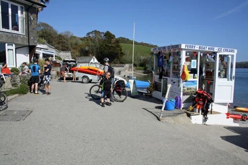 14 Apr 2014 · Cornish Coast: Day 3 Boswinger to Coverack