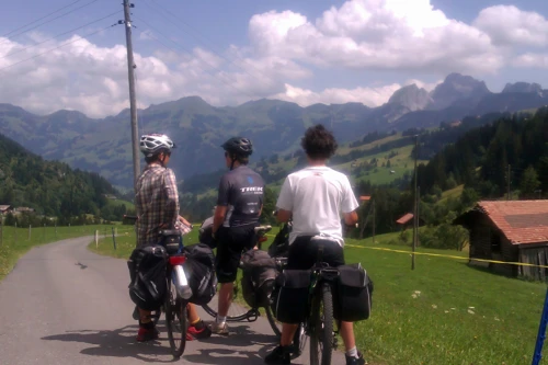 04 Aug 2013 · Switzerland: Day 6 Chateaux d'Oeux to Interlaken