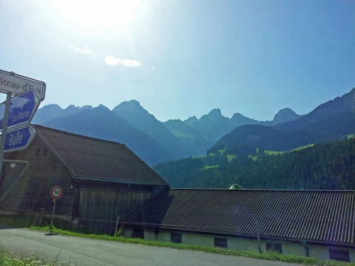 04 Aug 2013 · Switzerland: Day 6 Chateaux d'Oeux to Interlaken