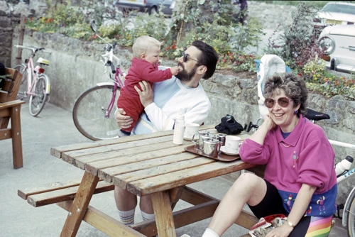 02 Jun 1991 · Broadhempston